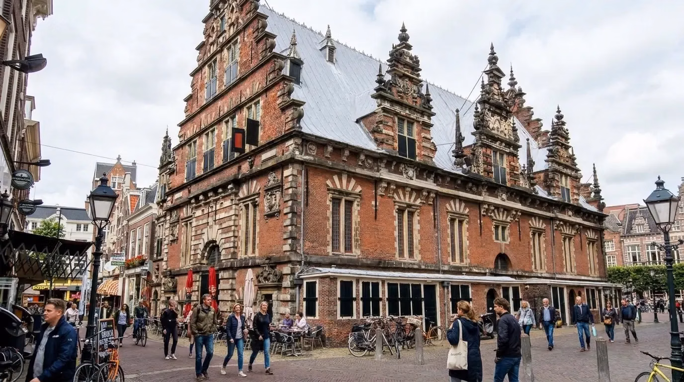 Haarlem: baksteen en een tweede Bavo, foto 3